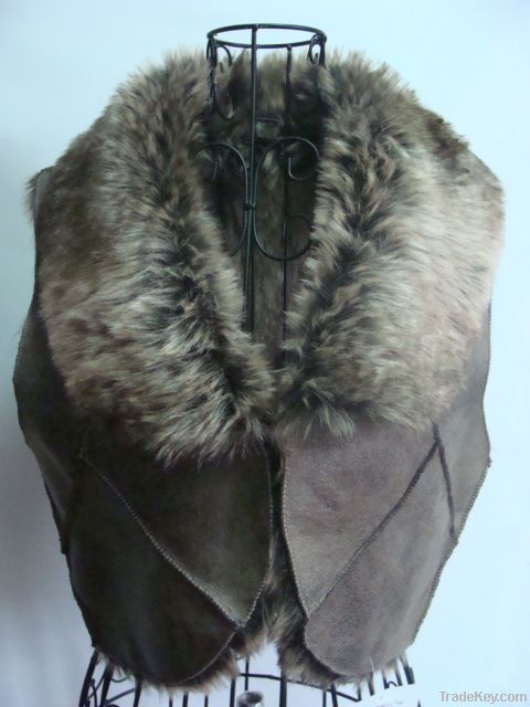 Ladies composite faux fur vest