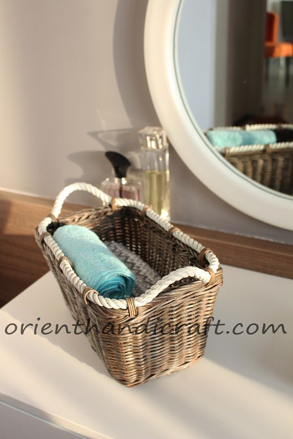 Vietnam rattan towel basket with rope accent handle