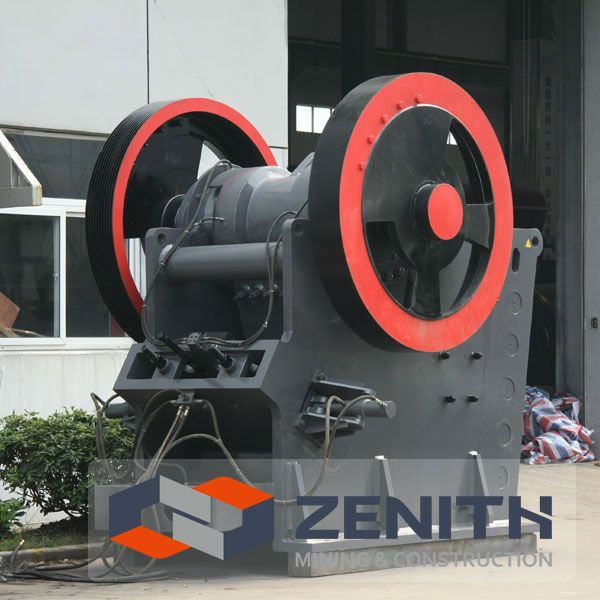 PEW series mining machine,hydraulic jaw crusher