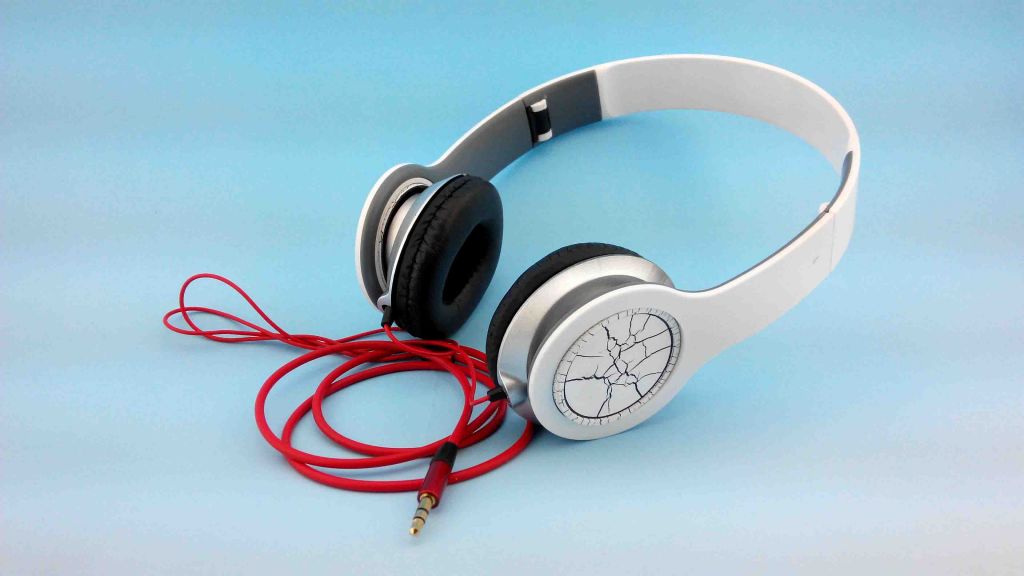 2014 fashionable headphone with Noise Cancelling  