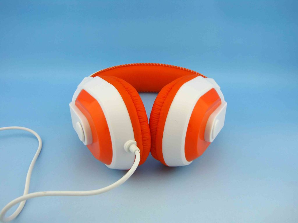 Newest factory wholesale colorful promotional headphone