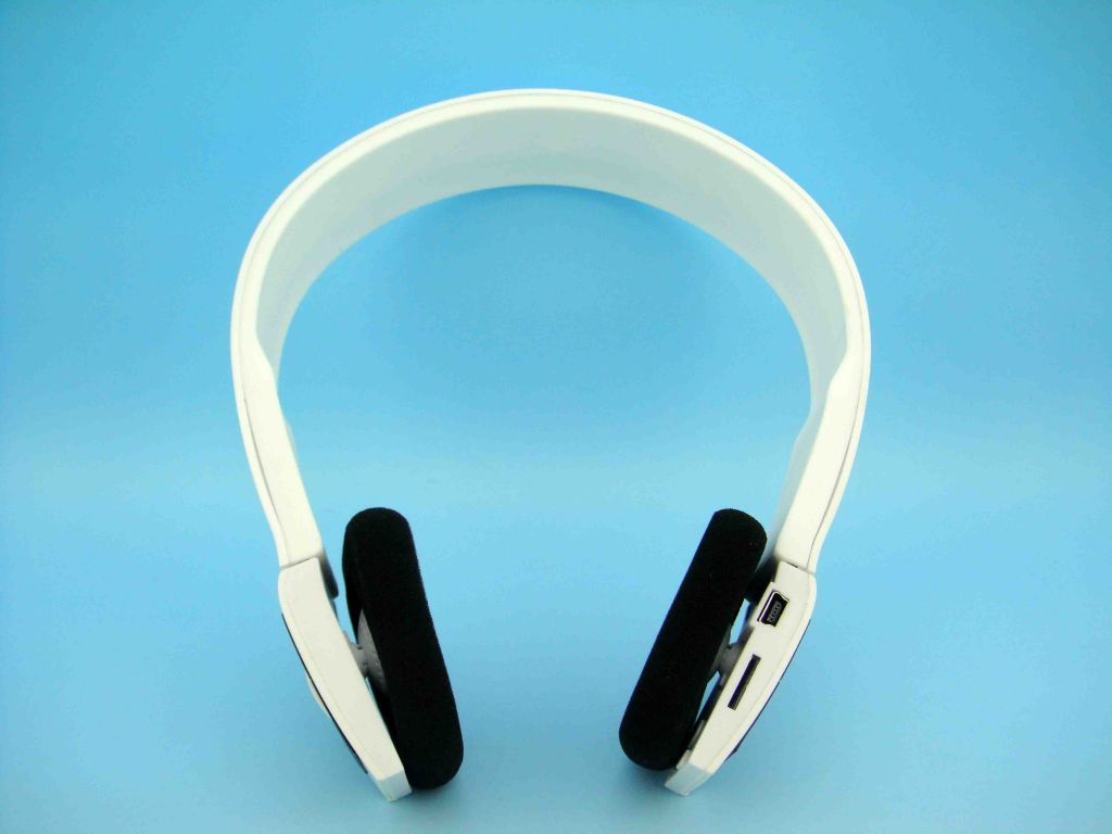 Bluetooth headphone Support TF Card