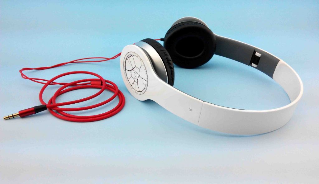 New Design Headphones for MP3/MP4/PC