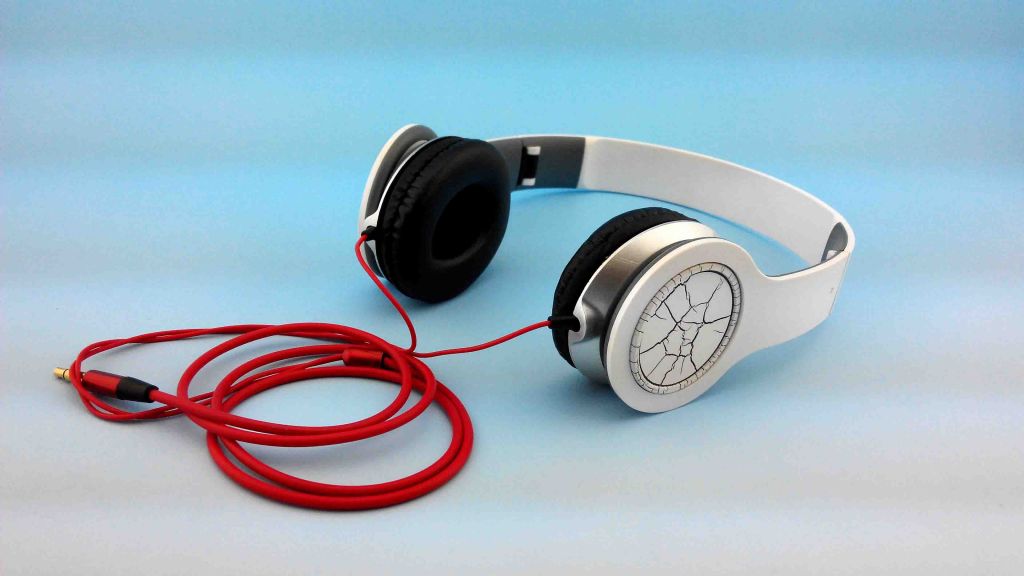 New Design Headphones for MP3/MP4/PC