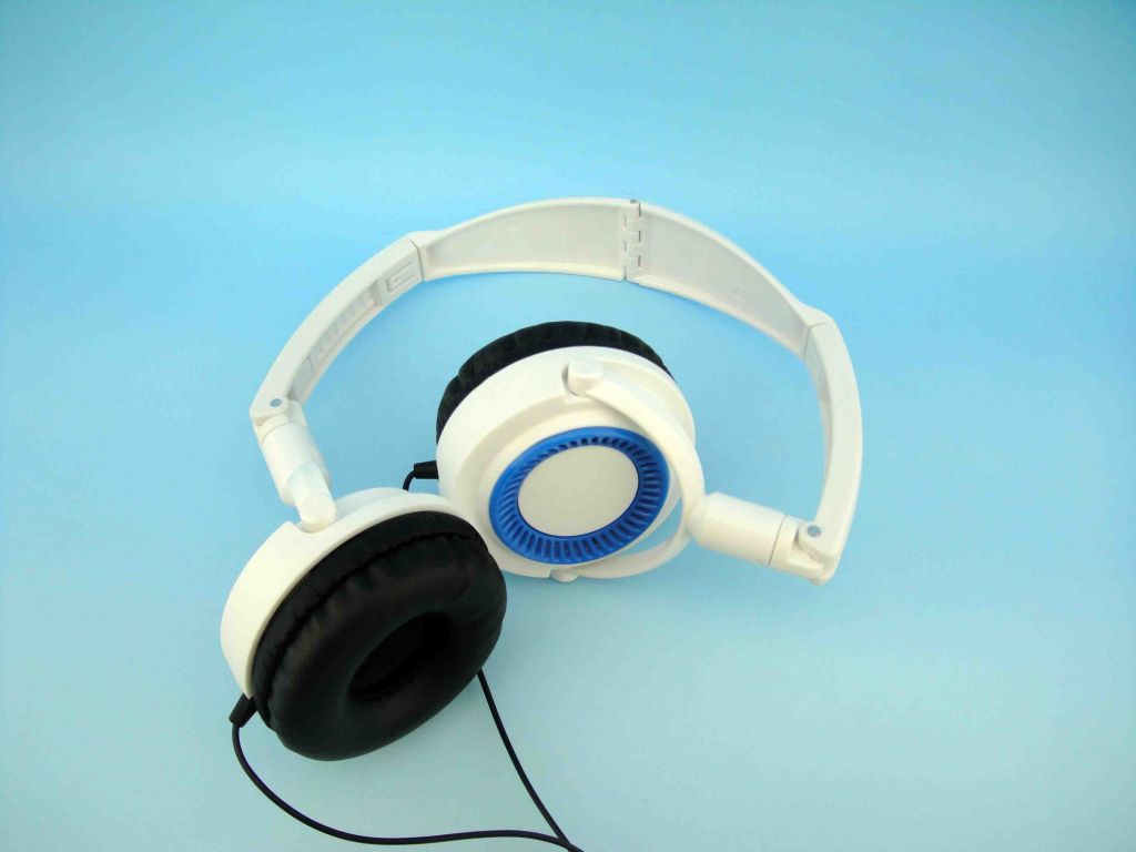 high-quality amplified headphones