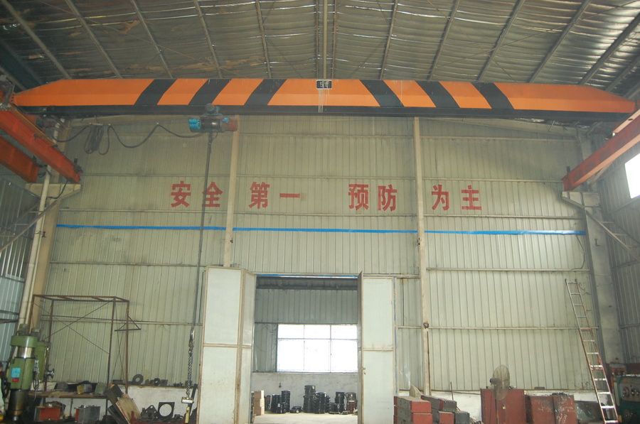 LDA single girder bridge crane