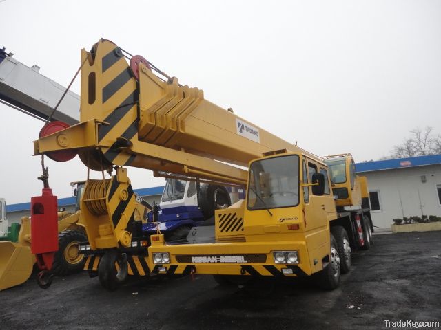 Used Tadano GT650E Truck Crane, Made in 2005