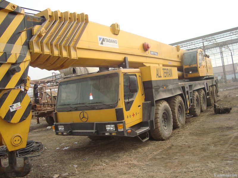 Used Tadano Truck Crane, 250tons