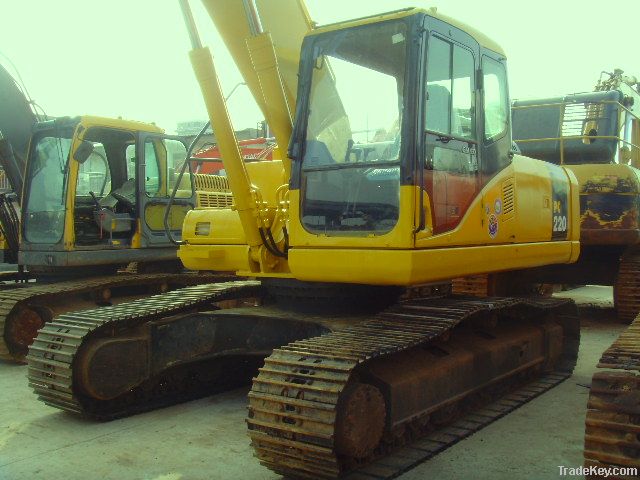 Used Komatsu Hydraulic Excavator PC220-7