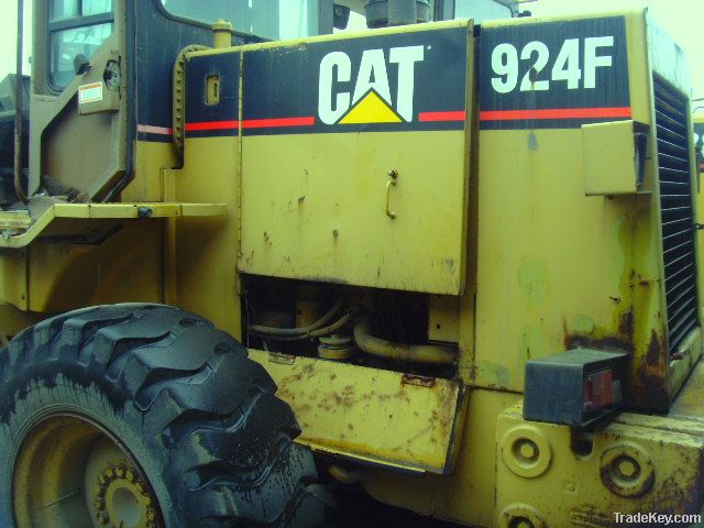 Used Caterpillar Front Loader, CAT924F