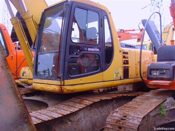 Second hand Komatsu PC220-6 Excavator