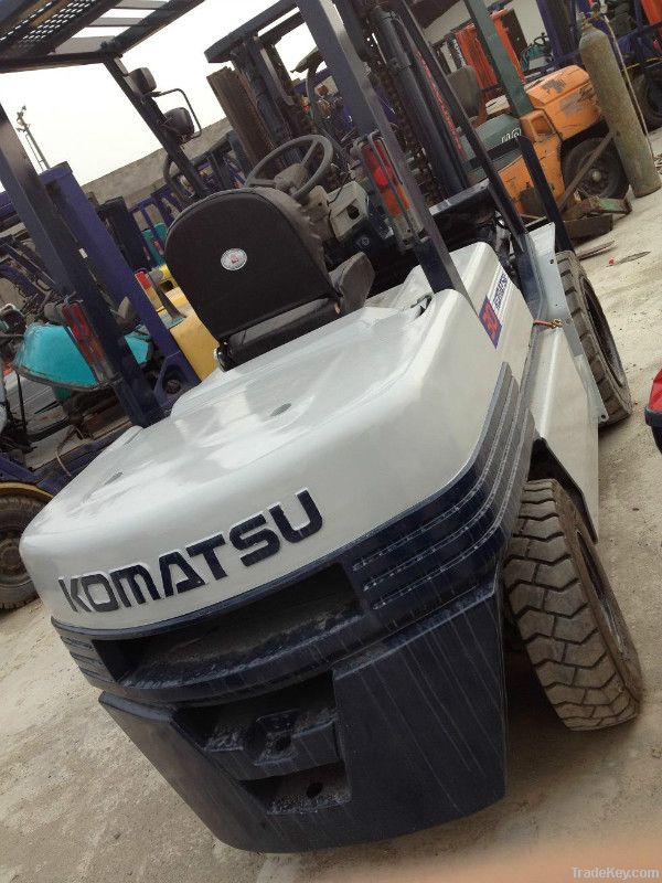 Used Japan Komatsu Forklift, FD30