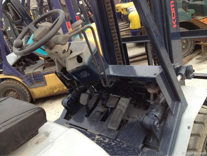 Used Japan Komatsu Forklift, FD30