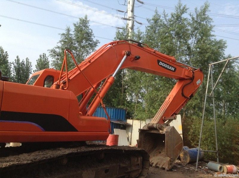 Used Doosan DH300LC-7 Excavator