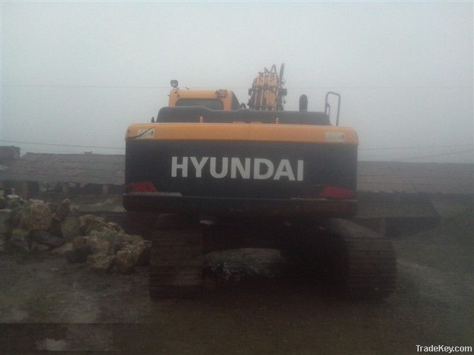 Used Hyundai R225LC-9 Excavator