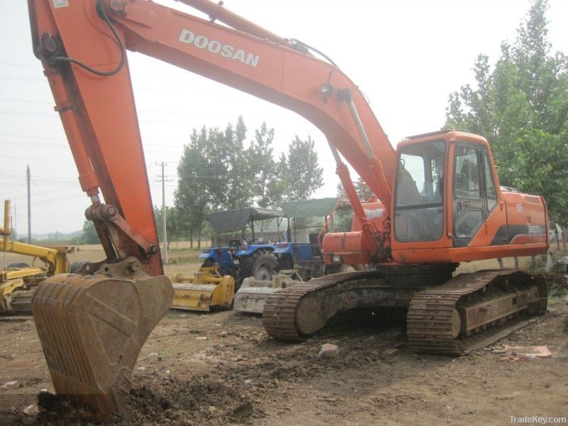 Used Doosan DH220LC-7 Excavator, Made in Korea