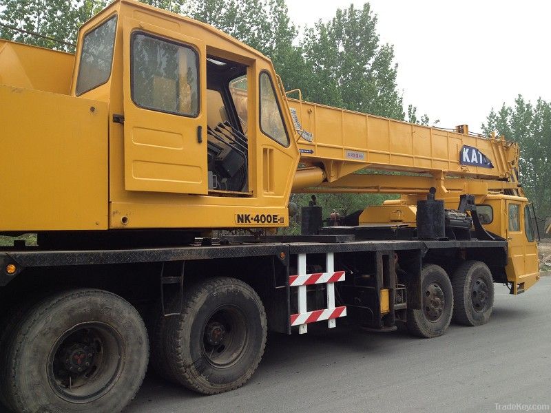 Used KATO NK400E Crane