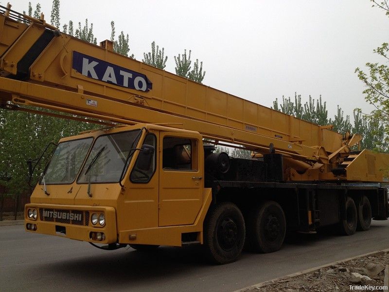 Used KATO NK400E Crane