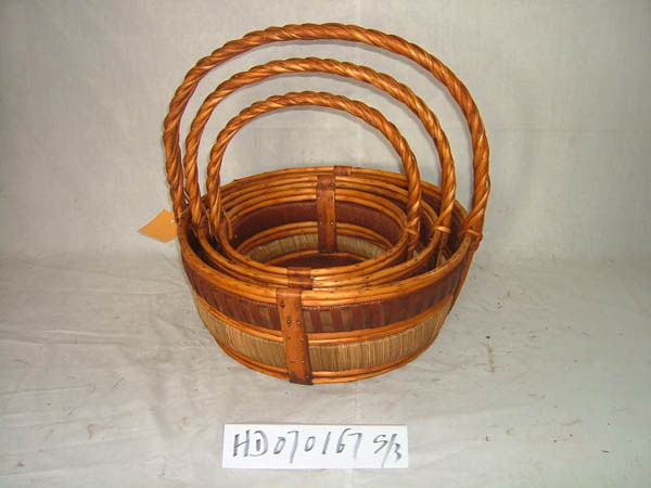 wicker basket,gift basket, picnic basket