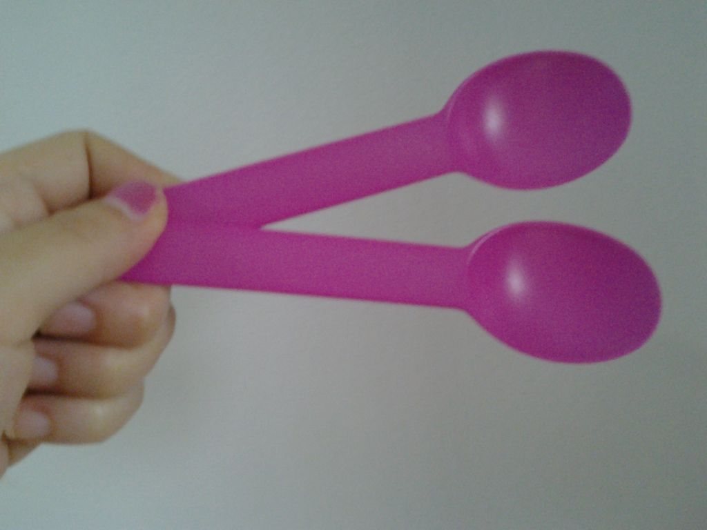 disposable colored ice cream spoon