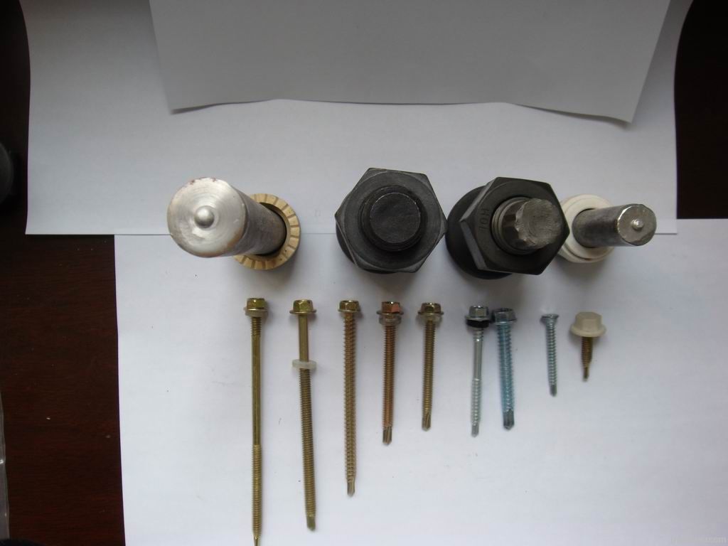 Hex bolt and nut
