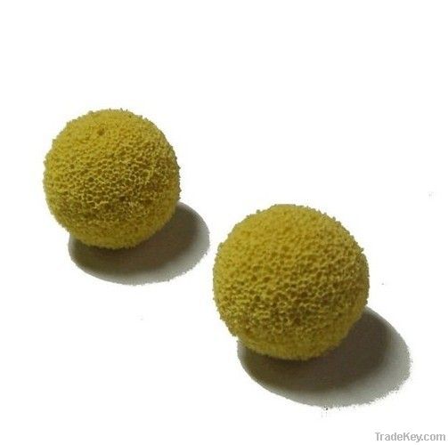 Sponge rubber ball