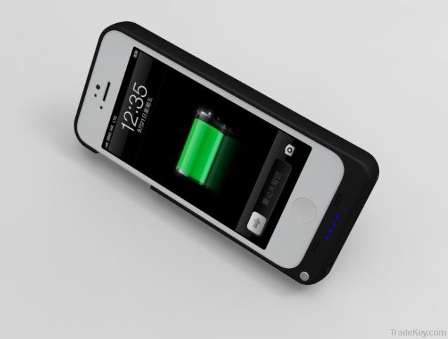 Rechargeable external battery case made for iPhone 5