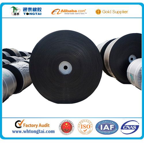 High adhesion heavy duty conveyor belt