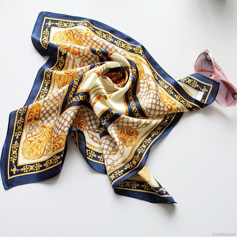 2013 BEST SELLER 100%SILK CREPE SATIN PLIAN SQUARE SCARF