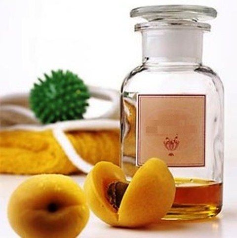 Apricot oil cosmetic
