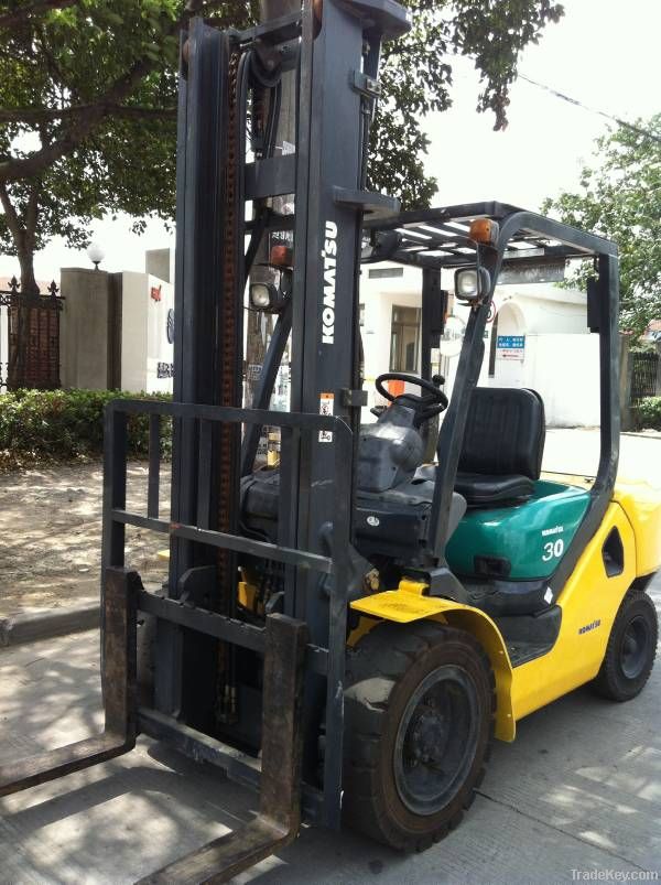 Used Forklifts Komatsu FD30