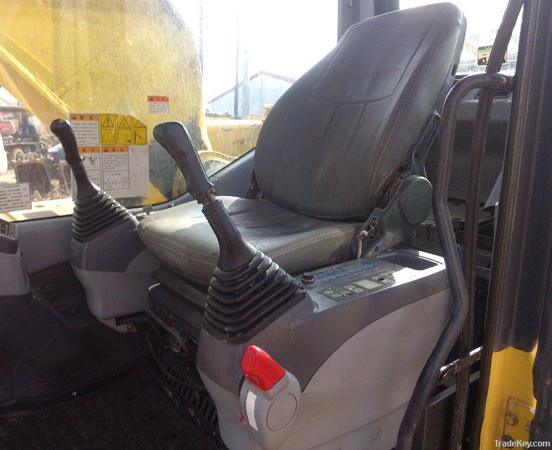 Used Excavators Komatsu PC220-7