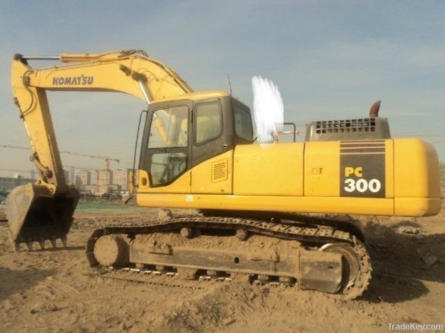 Used Excavators Komatsu PC300-7