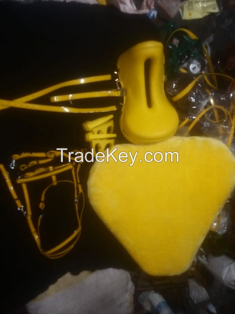 Genuine imported endurance horse suede saddle yellow with rust proof fitting