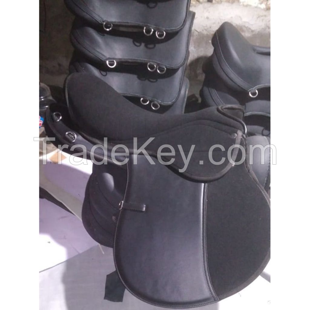 Genuine imported material status synthetic saddle set with PVC Premium Bridle,plastic stirrups,fleece bandages and tendon boots 