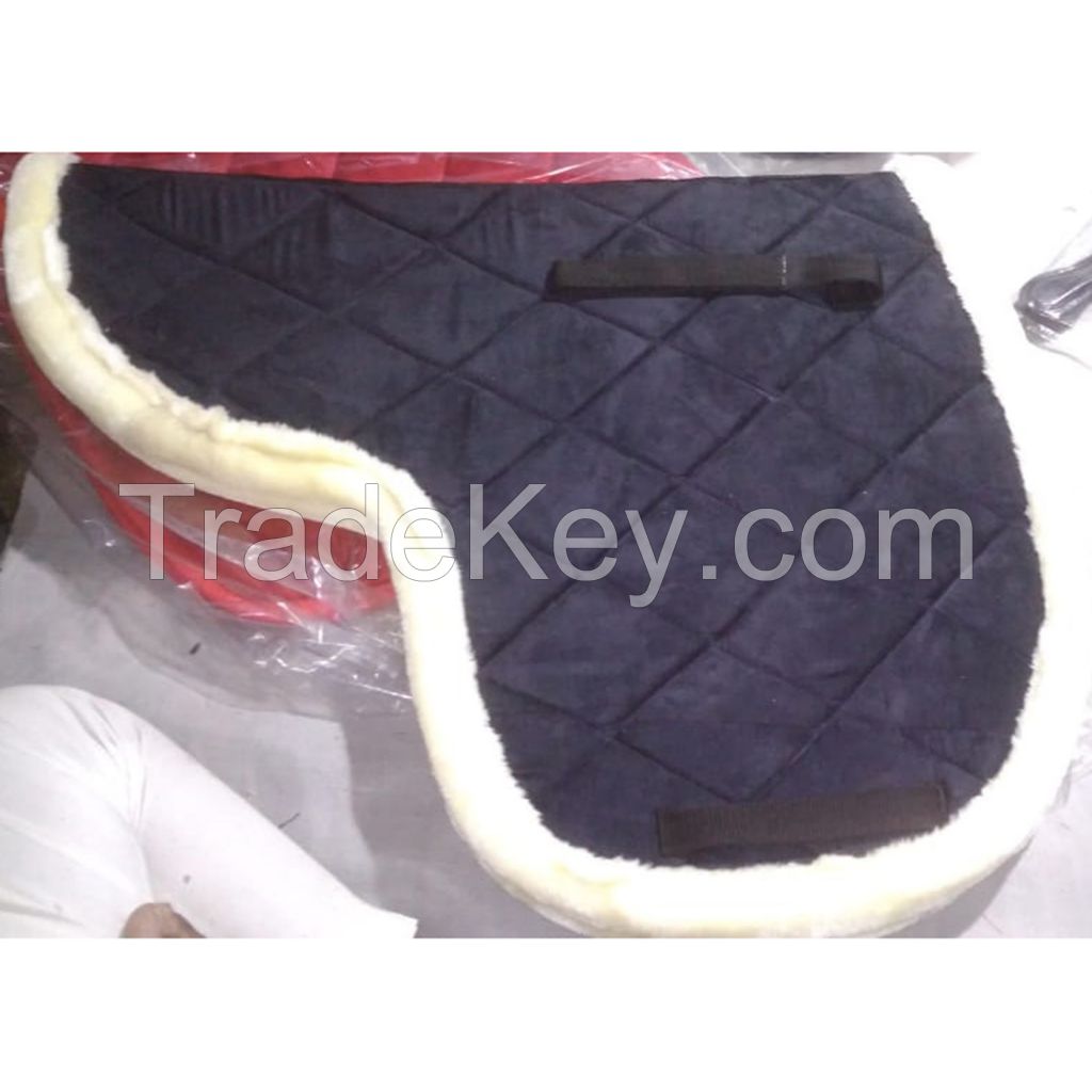 Genuine imported material jumping Black saddle pad for horse with White mink padding