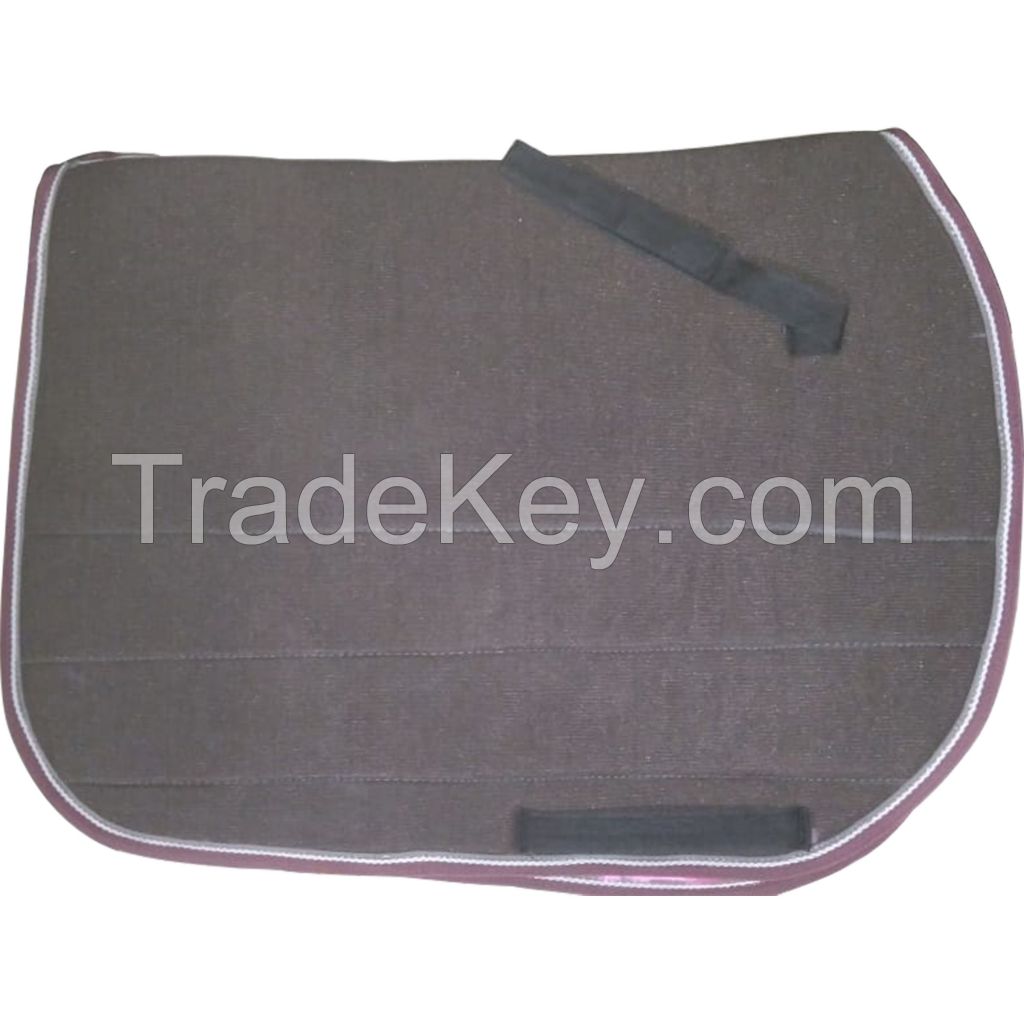 Genuine imported material black dressage saddle pad for horse