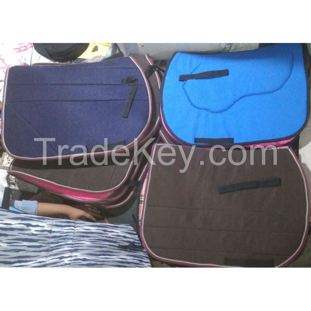 Genuine imported material black dressage saddle pad for horse