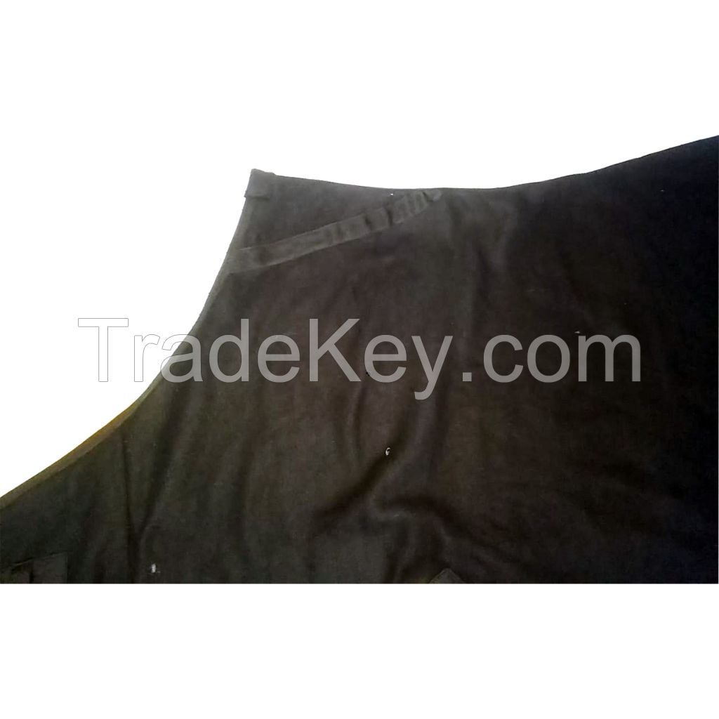 Turnout winter Black fleece horse rugs with rust proof fittings