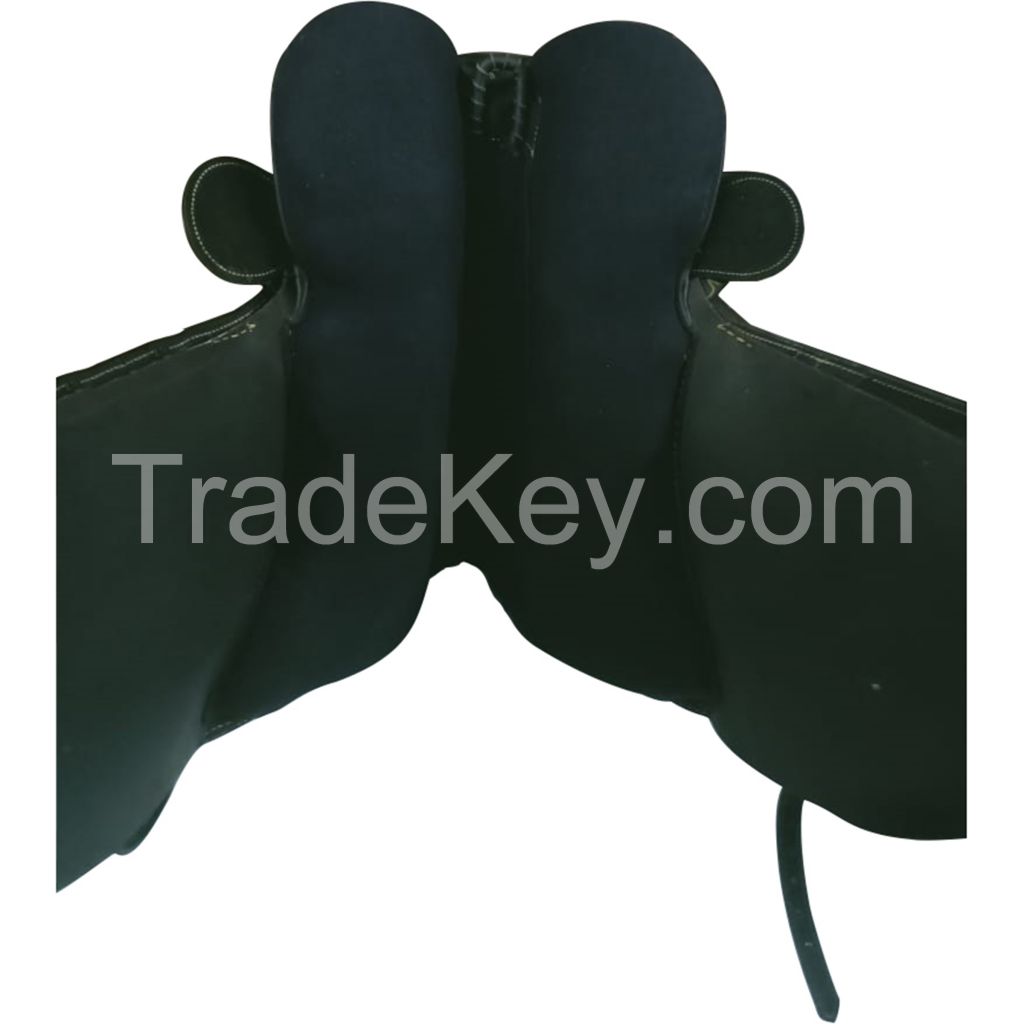 Genuine imported leather Australian stock saddle Black with rust proof fittings