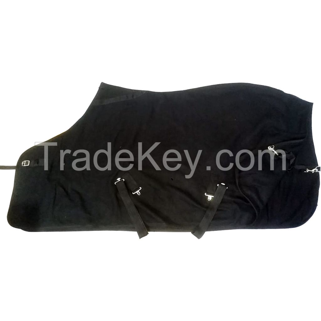 Turnout winter Black fleece horse rugs with rust proof fittings