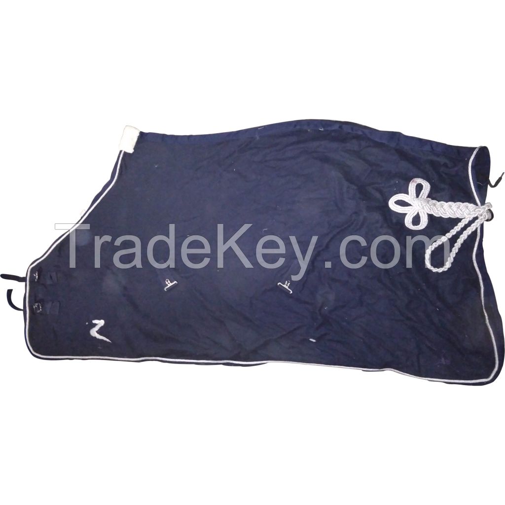 Turnout winter Blue fleece horse rugs with rust proof fittings