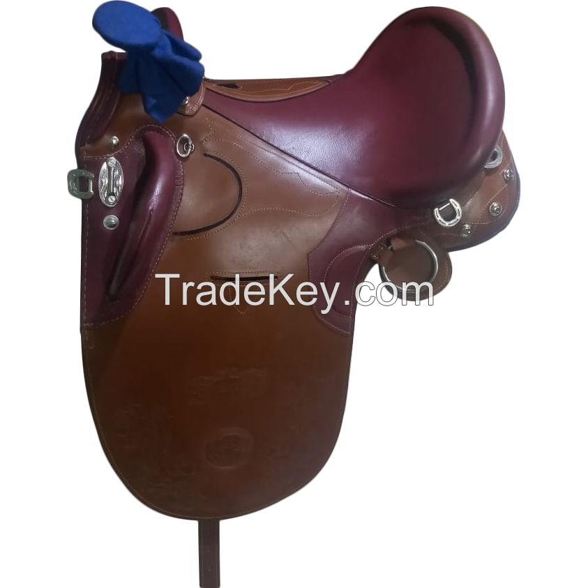 Genuine imported Leather Australian stock saddle Black with rust proof fittings