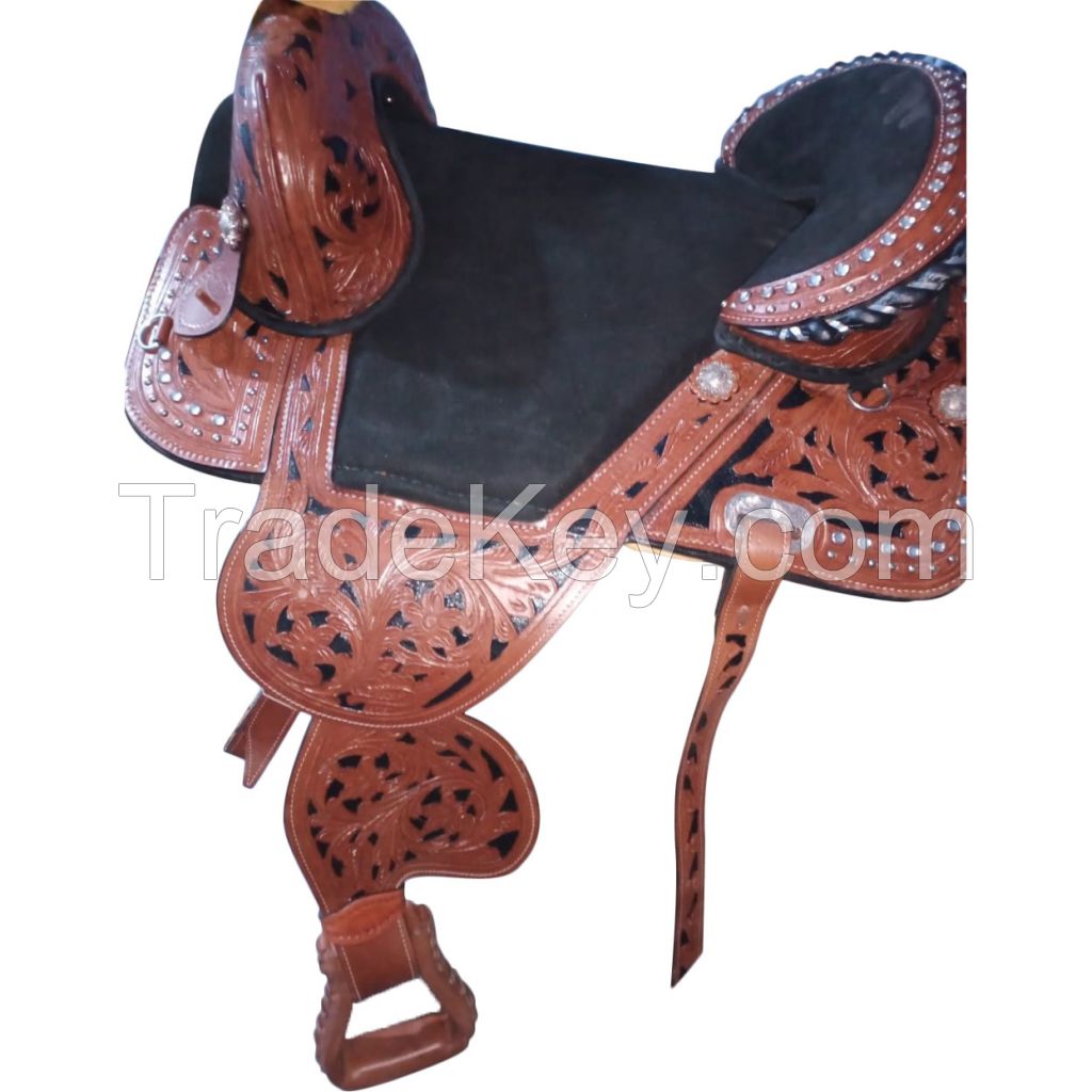 Genuine imported Quality leather western saddle color Brown with rust proof fitting 