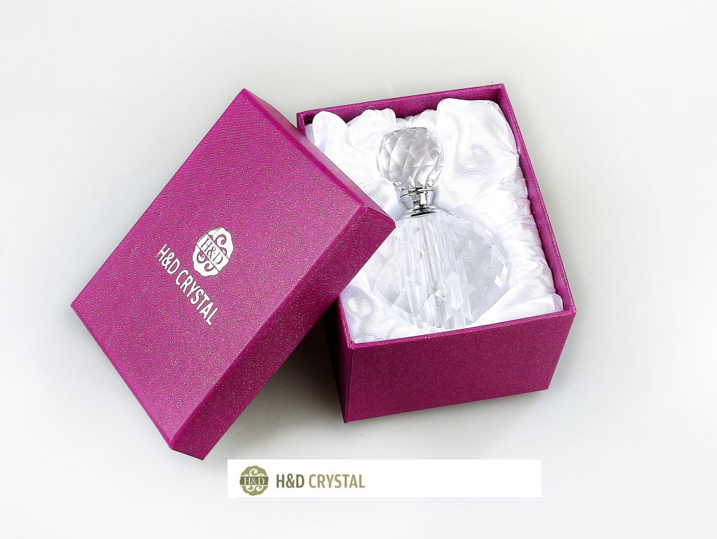 Beautiful Crystal Vintage Perfume  Empty Bottle in display box HD-OSPB01