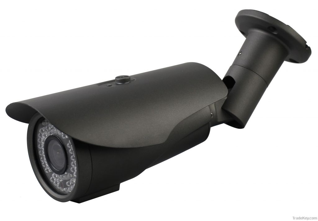 960H Enhanced Effio-e 700TVL Bullet Camera IP66