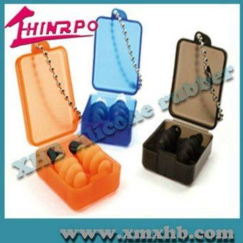 Comfortable silicone swimming ear plugs with string