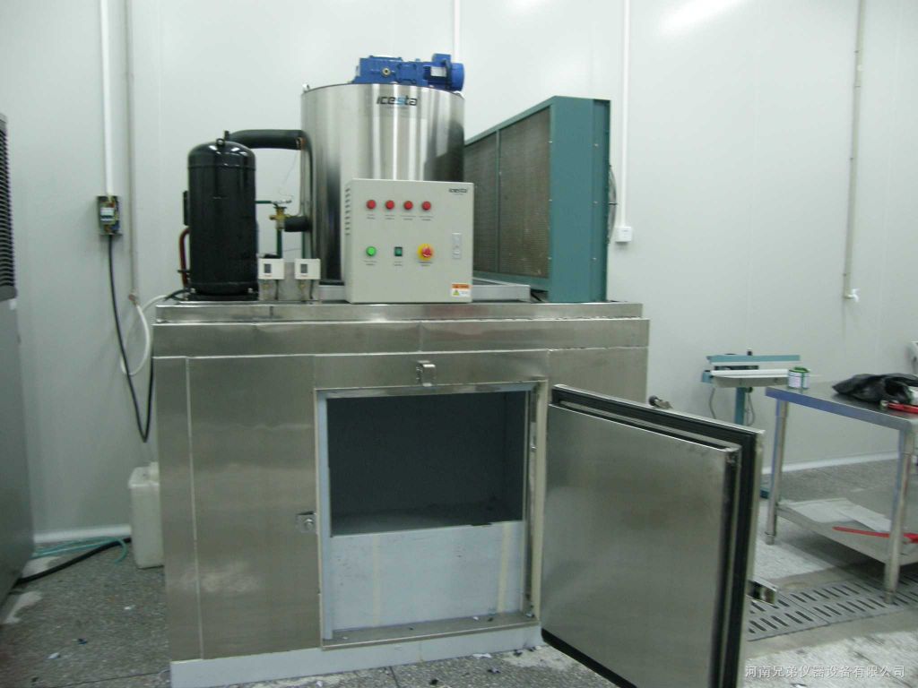 Commercial Flake Ice Maker with PLC Controller