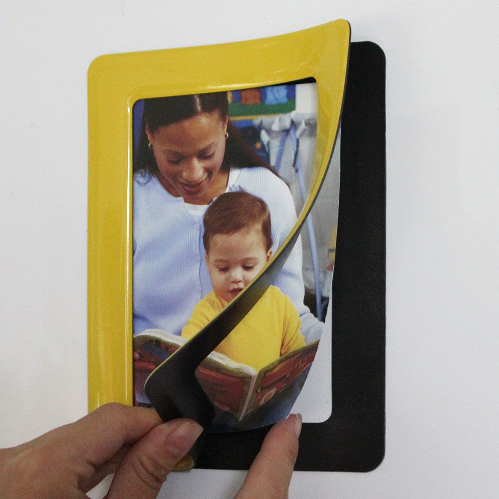 magnet picture frame