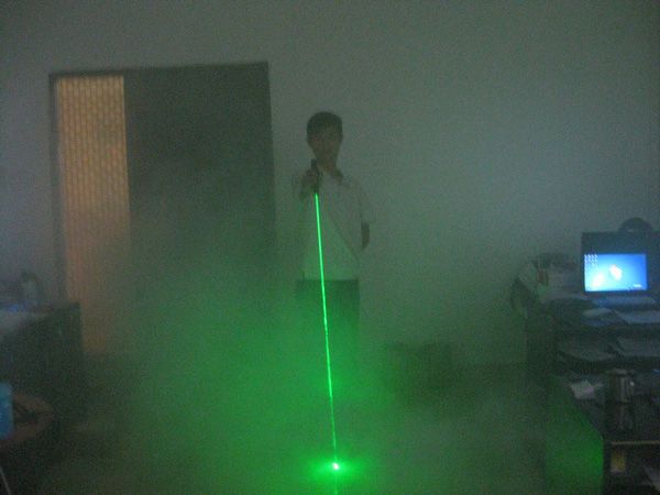 Dual Direction 532nm Green Laser Sword for laser man show (532nm 100mw double-headed laser )